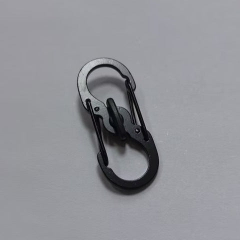 小號不鏽鋼帶鎖8字快掛防盜旅行包鑰匙S扣