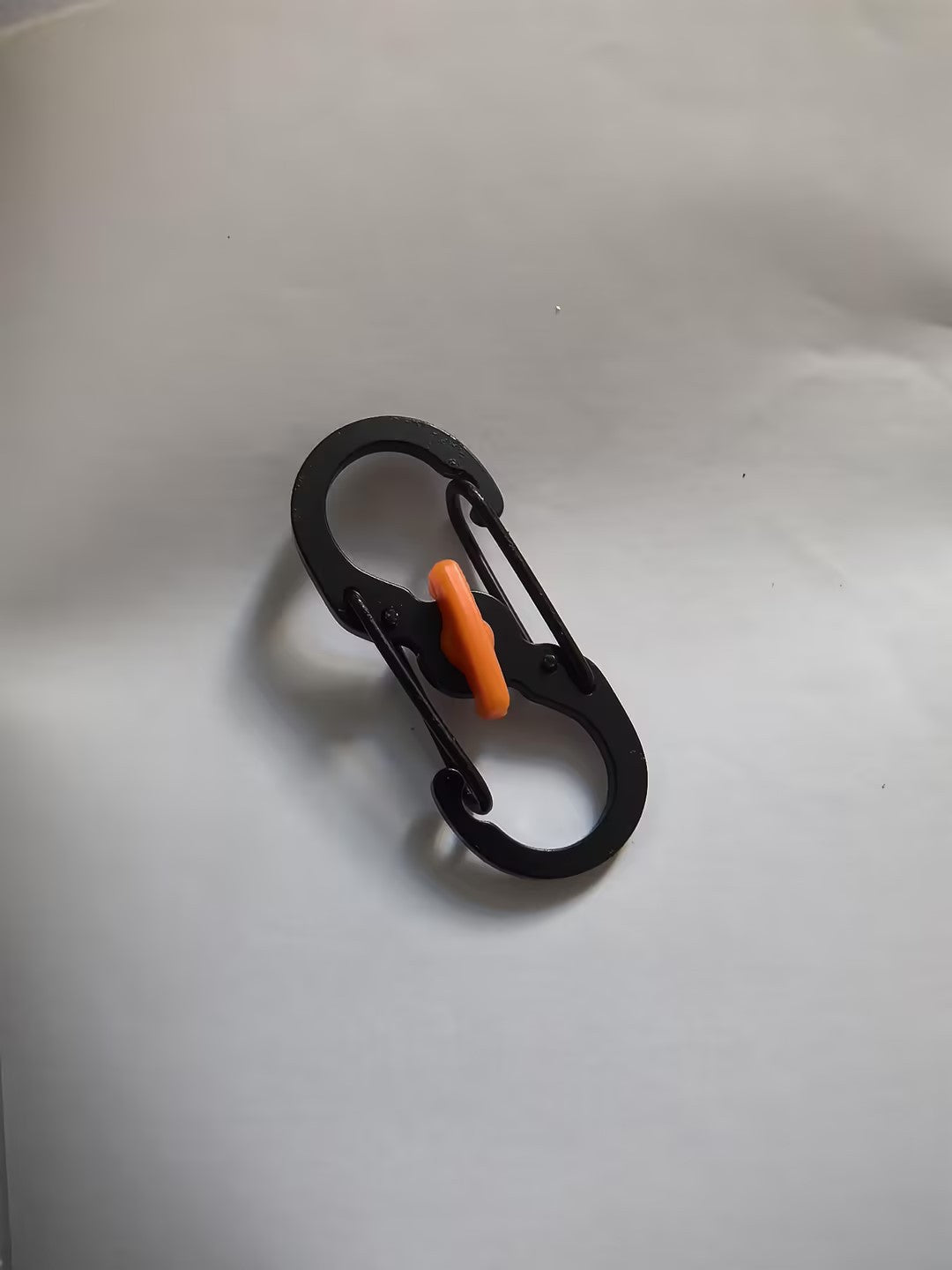 小號不鏽鋼帶鎖8字快掛防盜旅行包鑰匙S扣