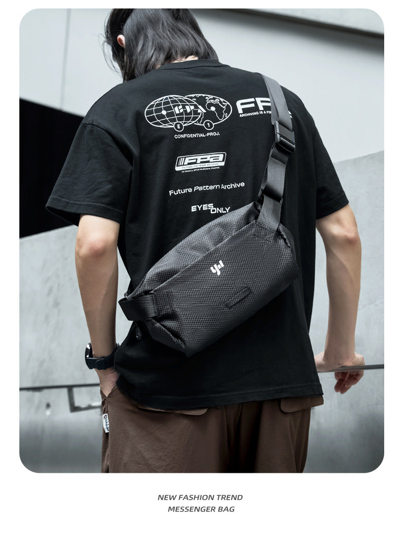 胸包男士單肩包小斜挎包潮騎行機能運動郵差包休閒背包男包