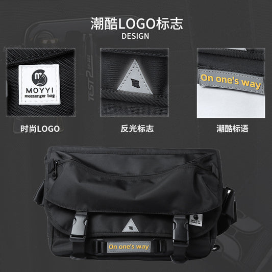 潮牌斜挎包工裝包機車包斜挎包男單肩郵差包